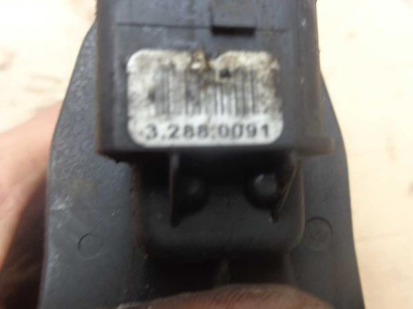 MACHOIRE ARRIERE DROITE VOLVO V60 2013 (ELECTRIQUE) - Vue 4